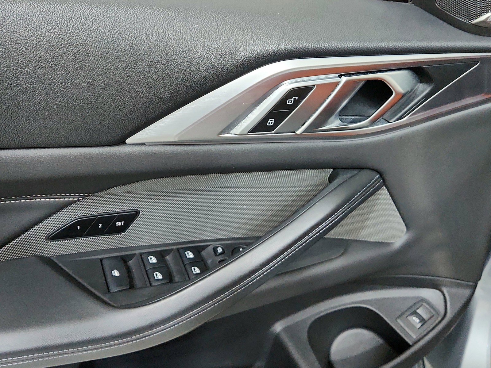 Used 2023 BMW M4 xDrive Competition image 16