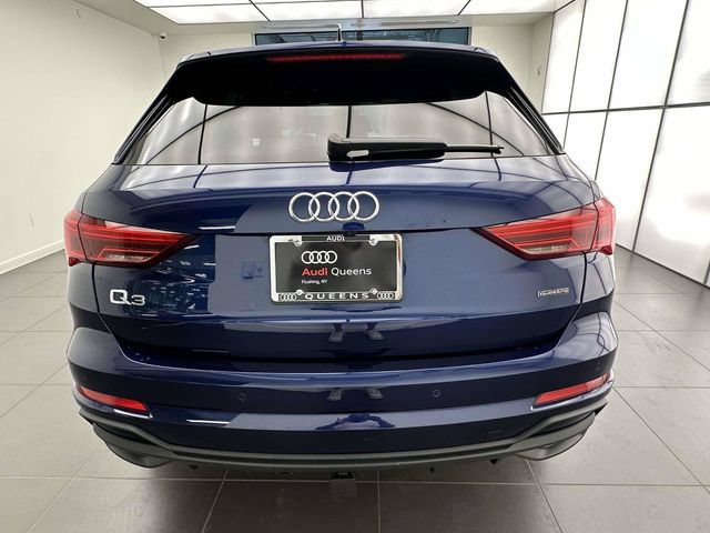 Used 2023 Audi Q3 2.0T Premium Plus w/ Premium Plus Package AWD/4WD image 4