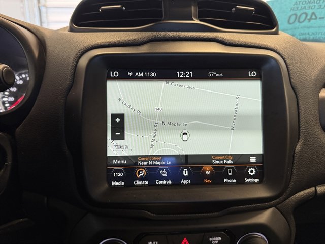 Used 2022 Jeep Renegade Trailhawk w/ Trailer Tow Group image 23