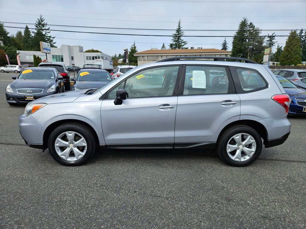 Used 2015 Subaru Forester 2.5i w/ Alloy Wheel Package image 7