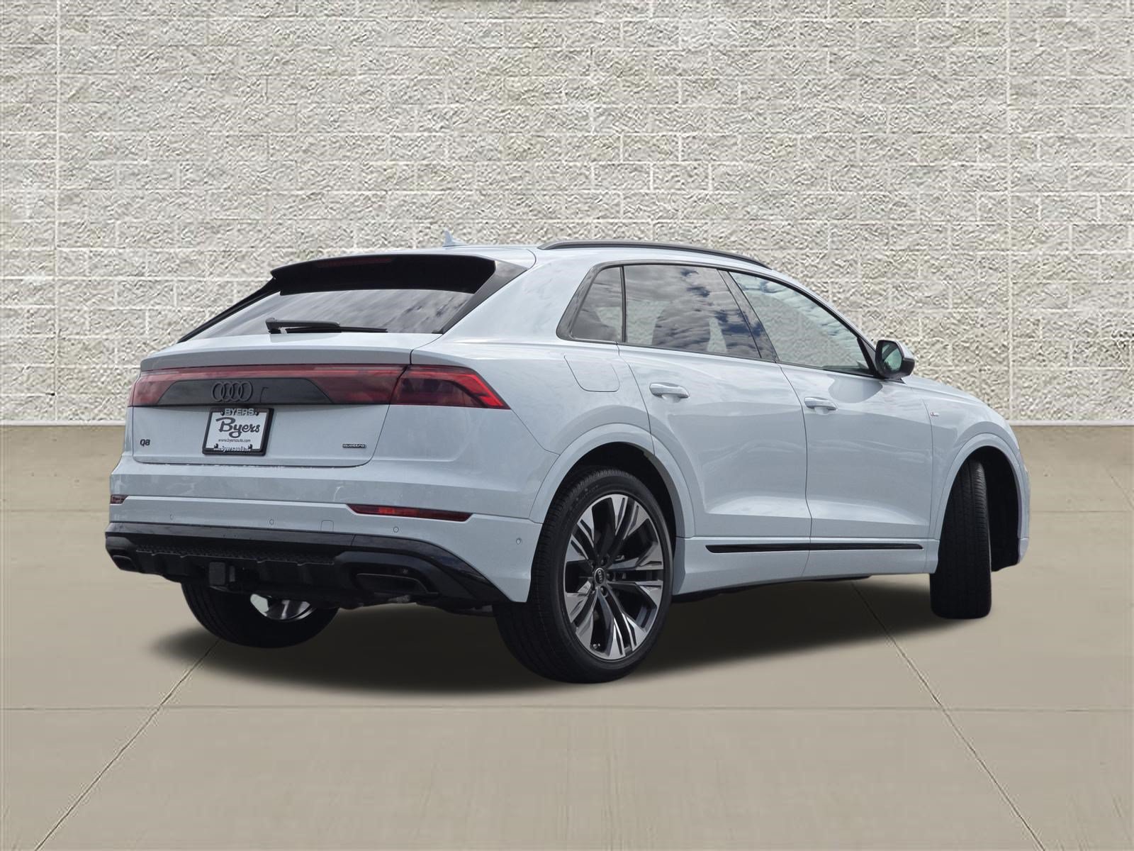New 2027 Audi Q8 Premium Plus AWD/4WD image 7