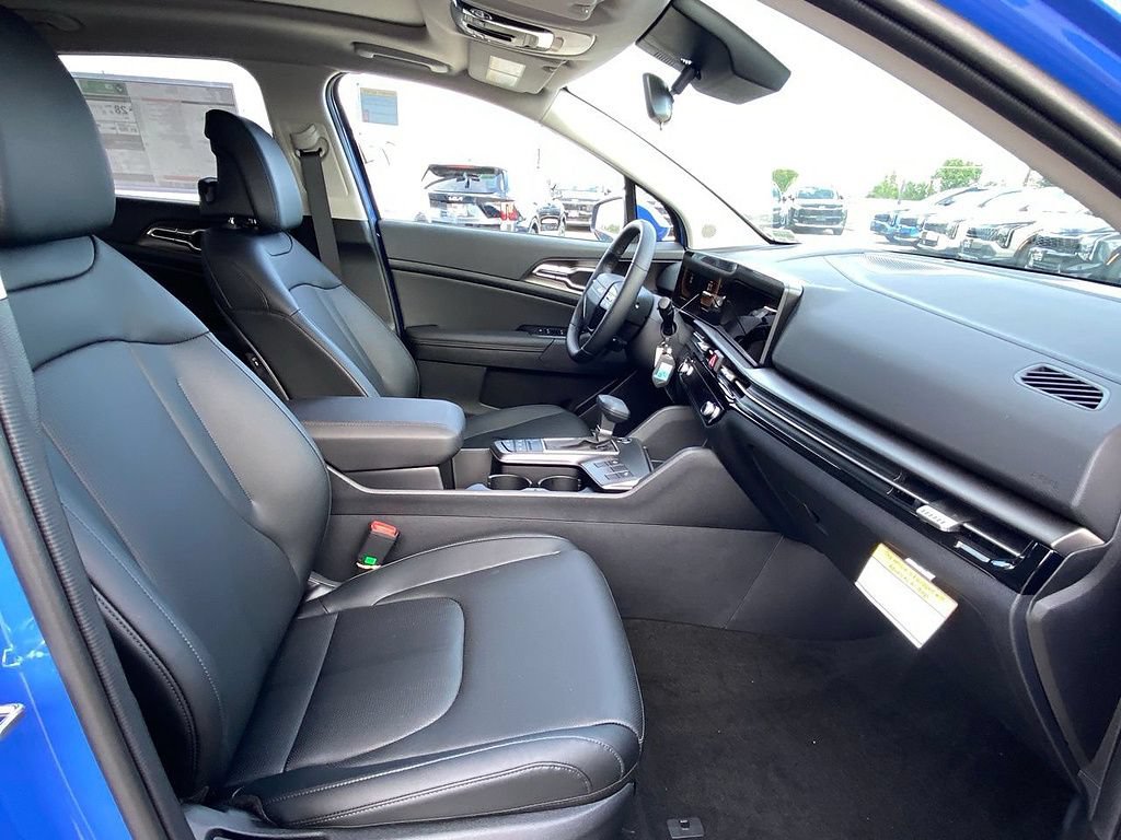 New 2026 Kia Sportage EX w/ EX Panorama Roof Package FWD image 26