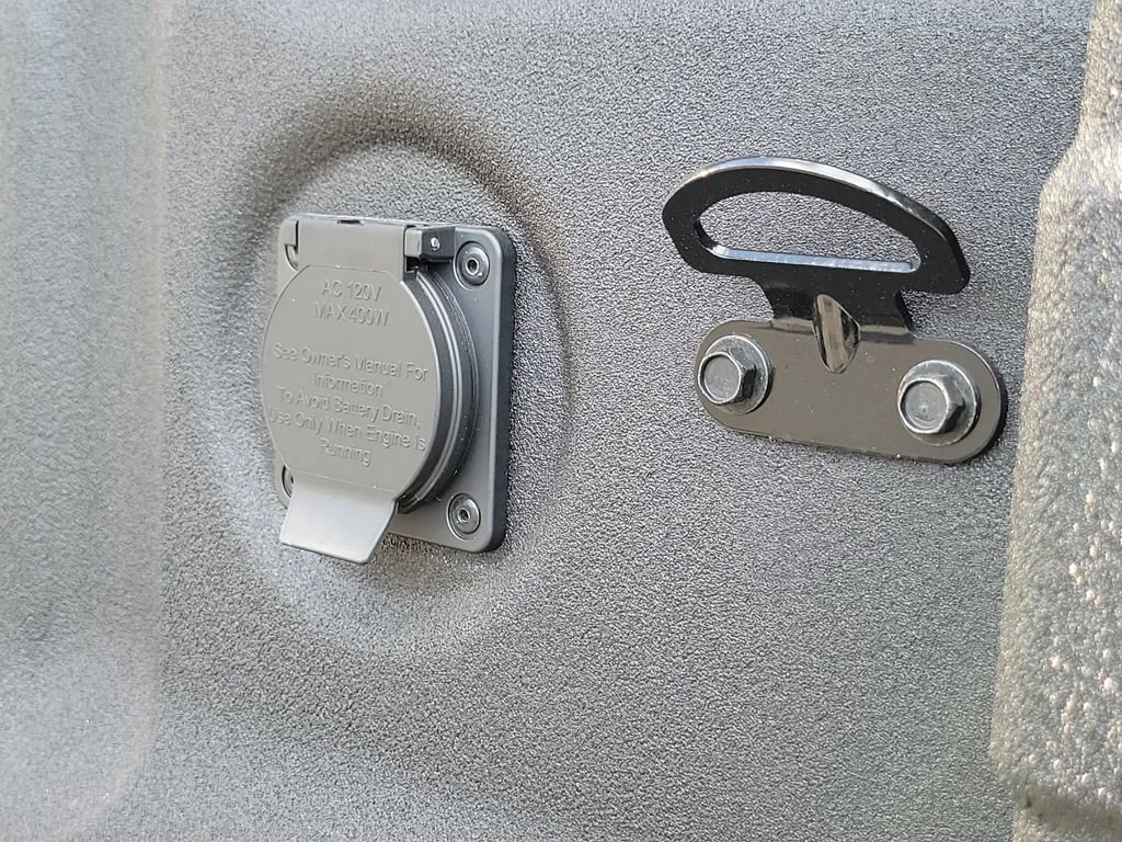New 2026 Nissan Frontier SV w/ SV Convenience Package RWD image 15