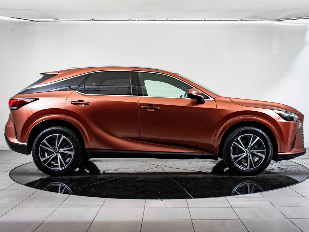 Certified 2024 Lexus RX 350h w/ Convenience Package image 6