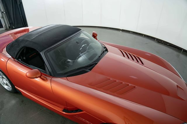 Used 2005 Dodge Viper SRT-10 w/ Copperhead Edition Group RWD image 35