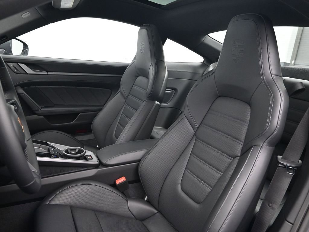 New 2026 Porsche 911 Carrera 4S image 5