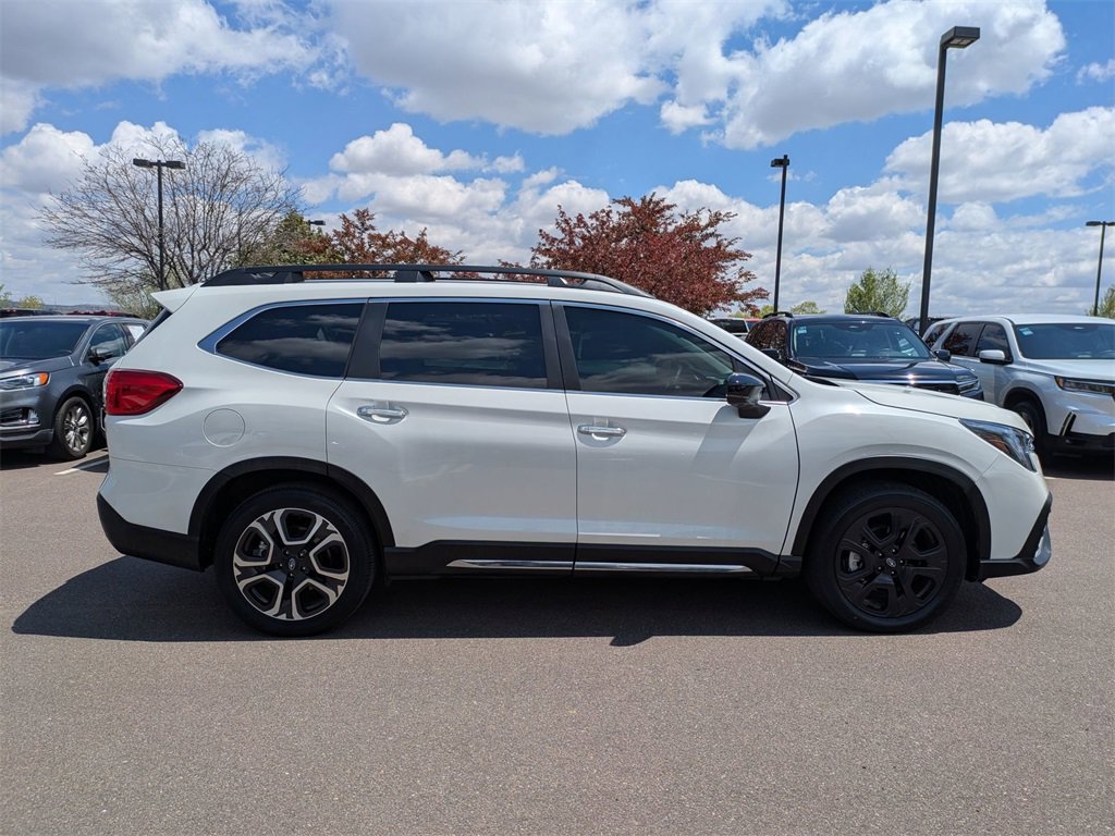 Used 2024 Subaru Ascent Touring image 2