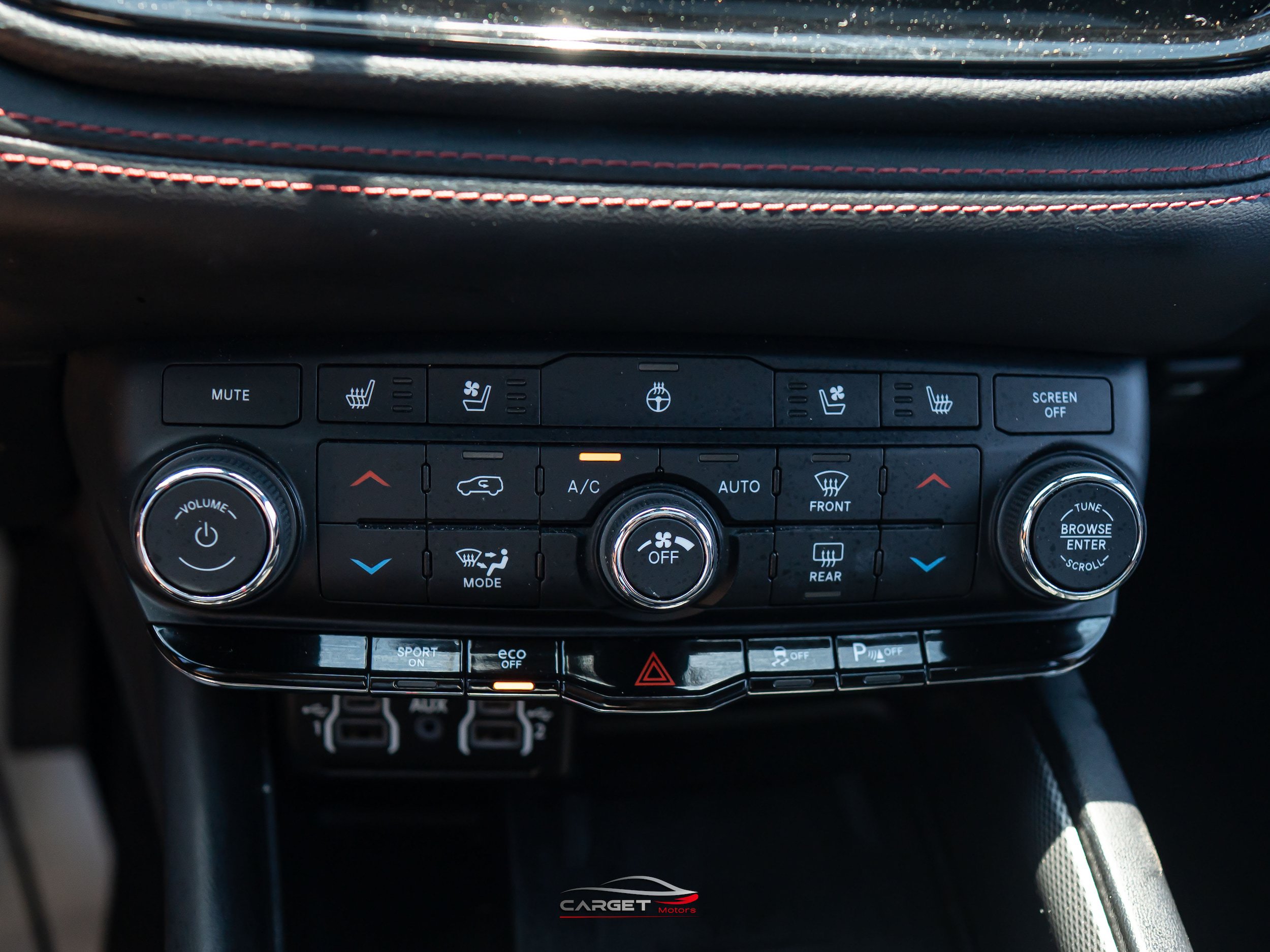 Used 2022 Dodge Durango R/T w/ Blacktop Package AWD/4WD image 33