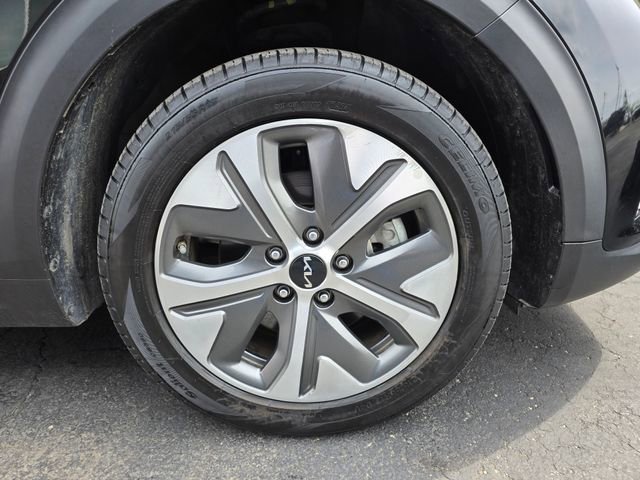 Used 2022 Kia Niro EX w/ Cold Weather Package image 48