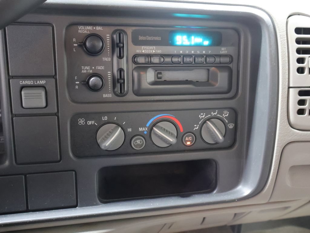 Used 1996 GMC Sierra 1500 4x4 Extended Cab image 19