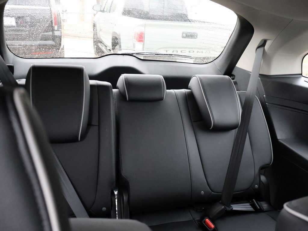 New 2026 Honda Odyssey Touring image 13