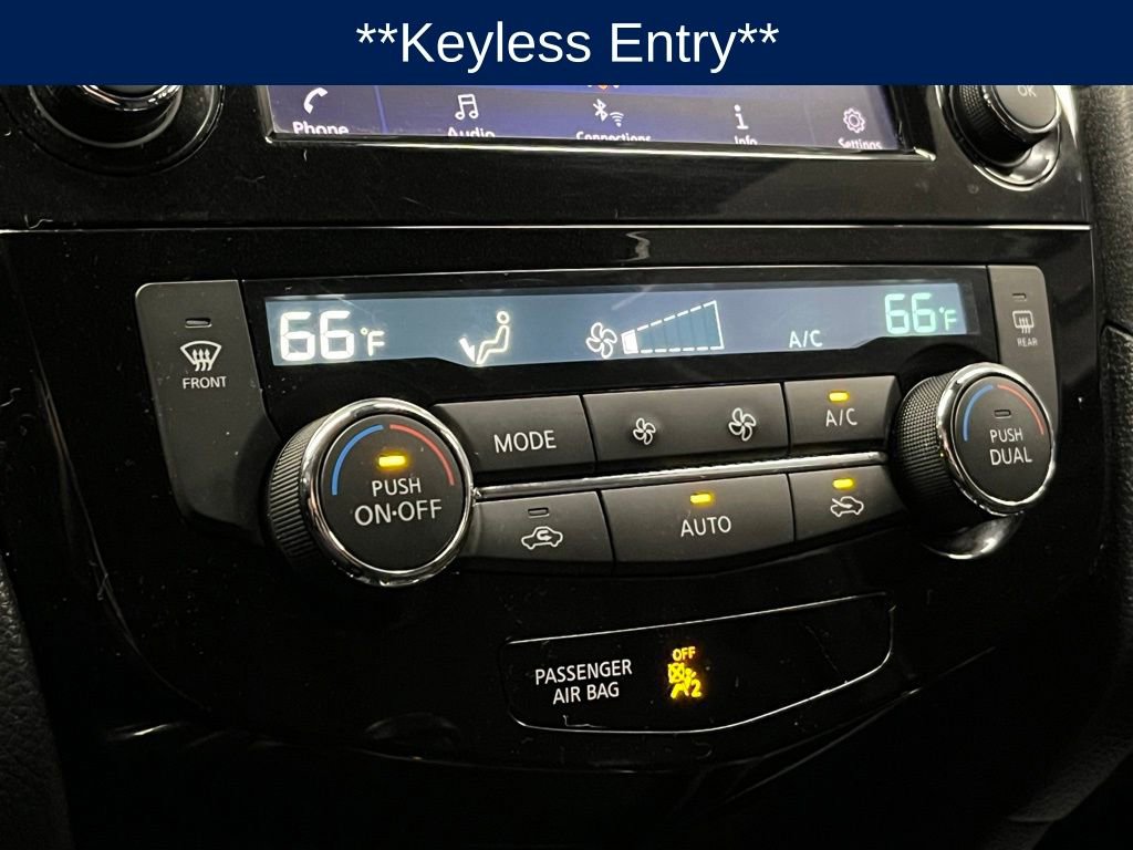 Used 2020 Nissan Rogue SV FWD image 9