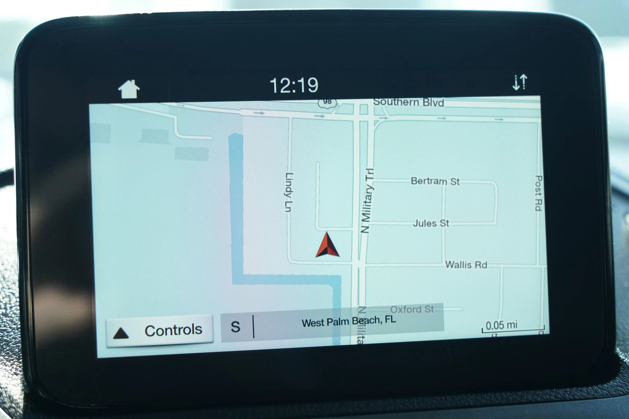 Used 2020 Ford Transit Connect XL FWD image 18