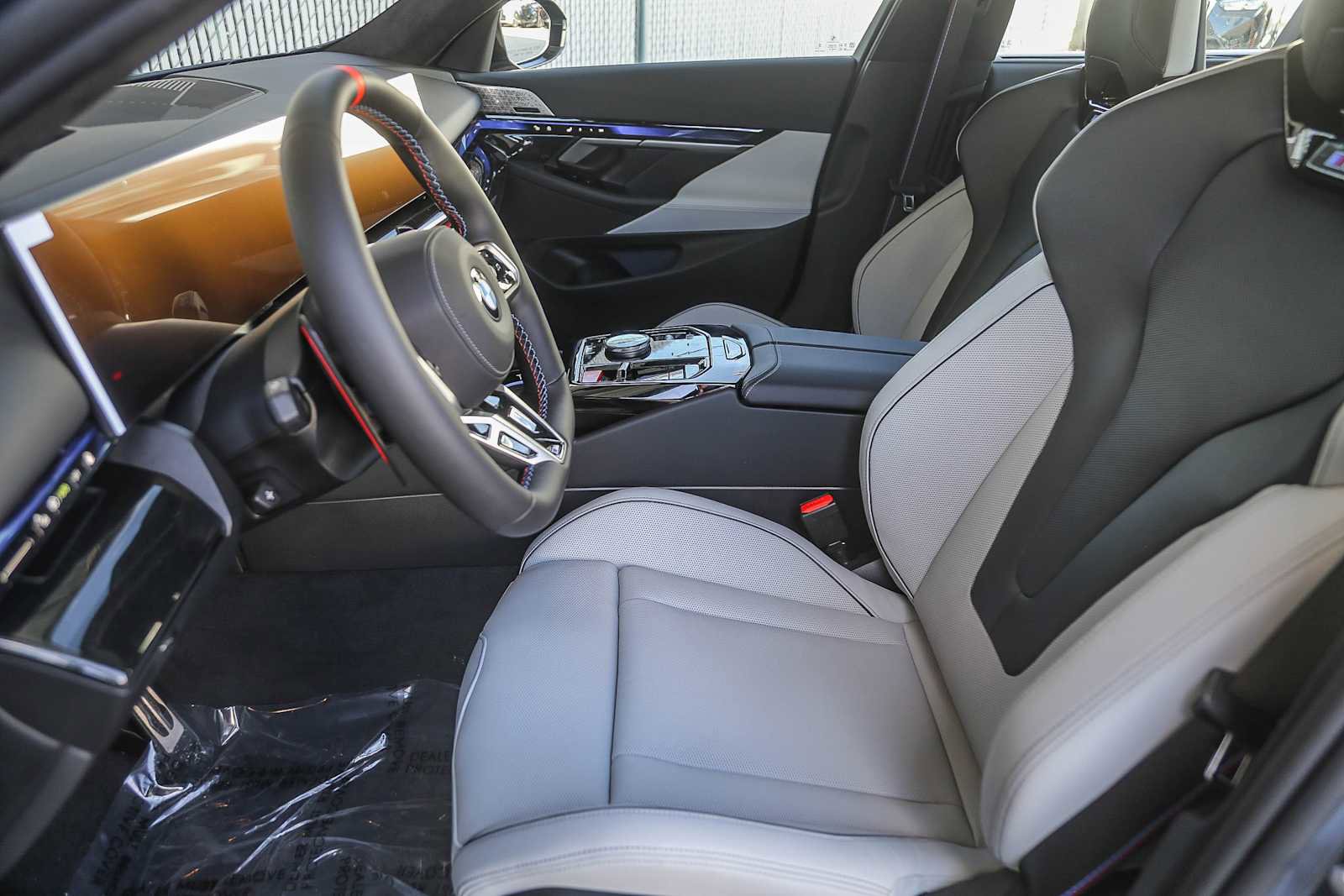 New 2026 BMW M5 w/ Executive Package image 14