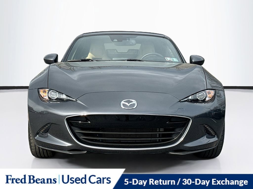 Used 2016 MAZDA MX-5 Miata Grand Touring image 2