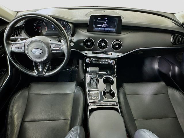 Used 2018 Kia Stinger Premium image 24