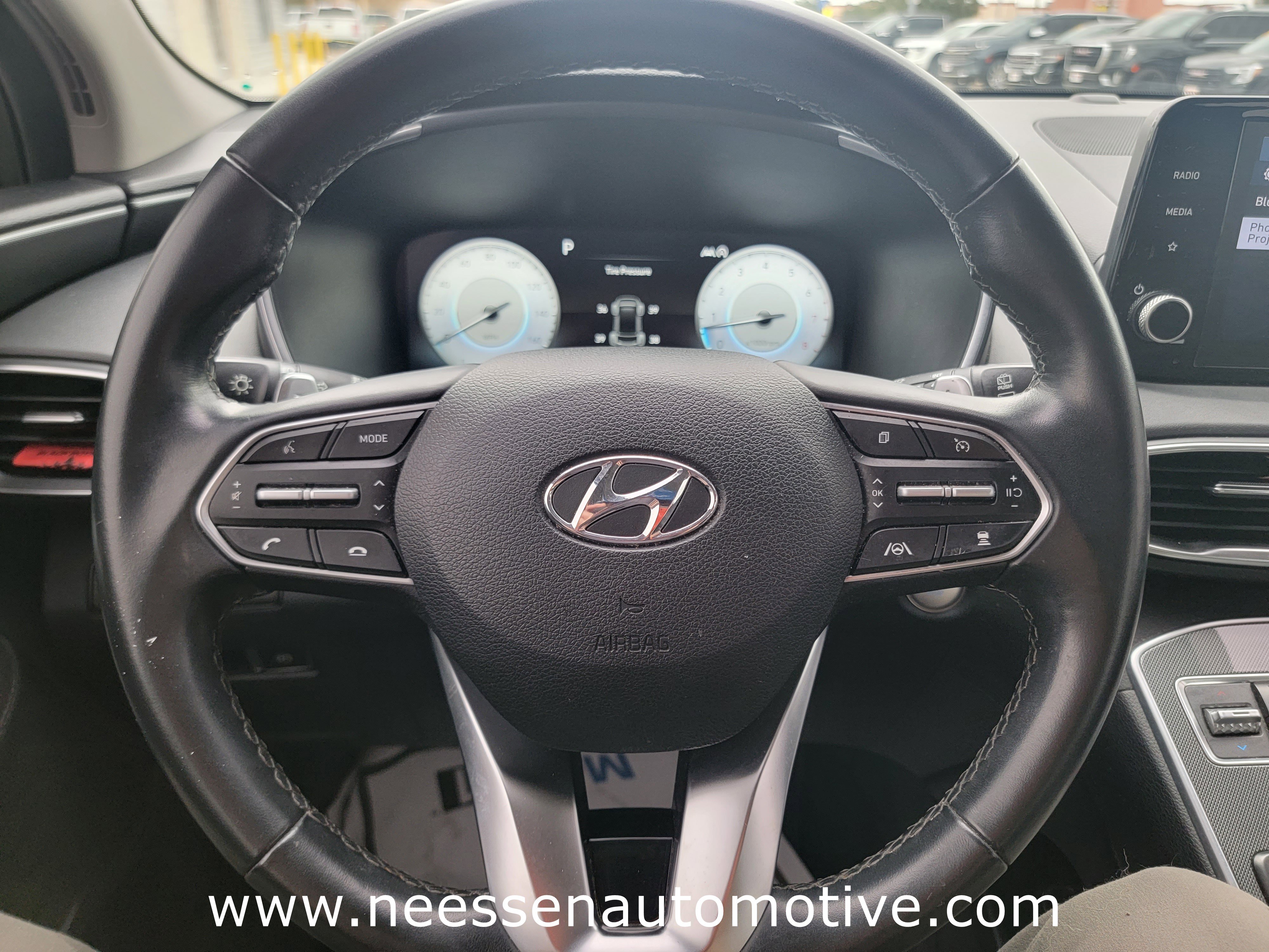 Used 2022 Hyundai Santa Fe XRT image 18