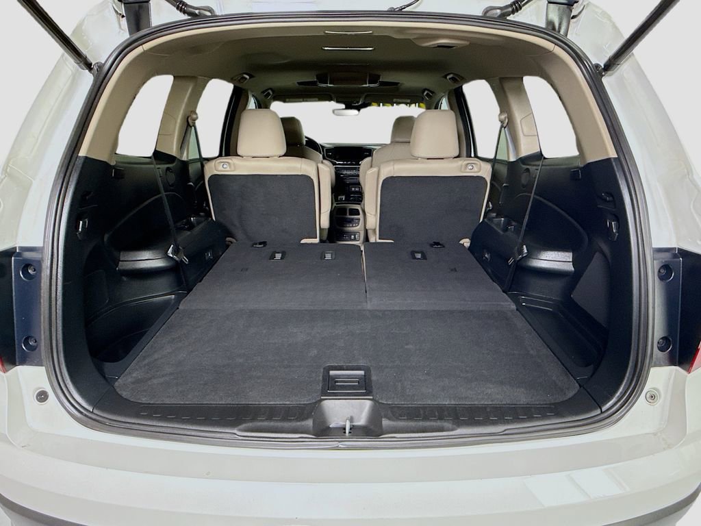 Used 2021 Honda Pilot Touring image 30