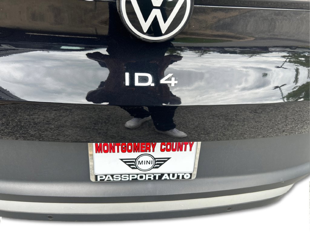 Used 2023 Volkswagen ID.4 Pro S Plus AWD/4WD image 29