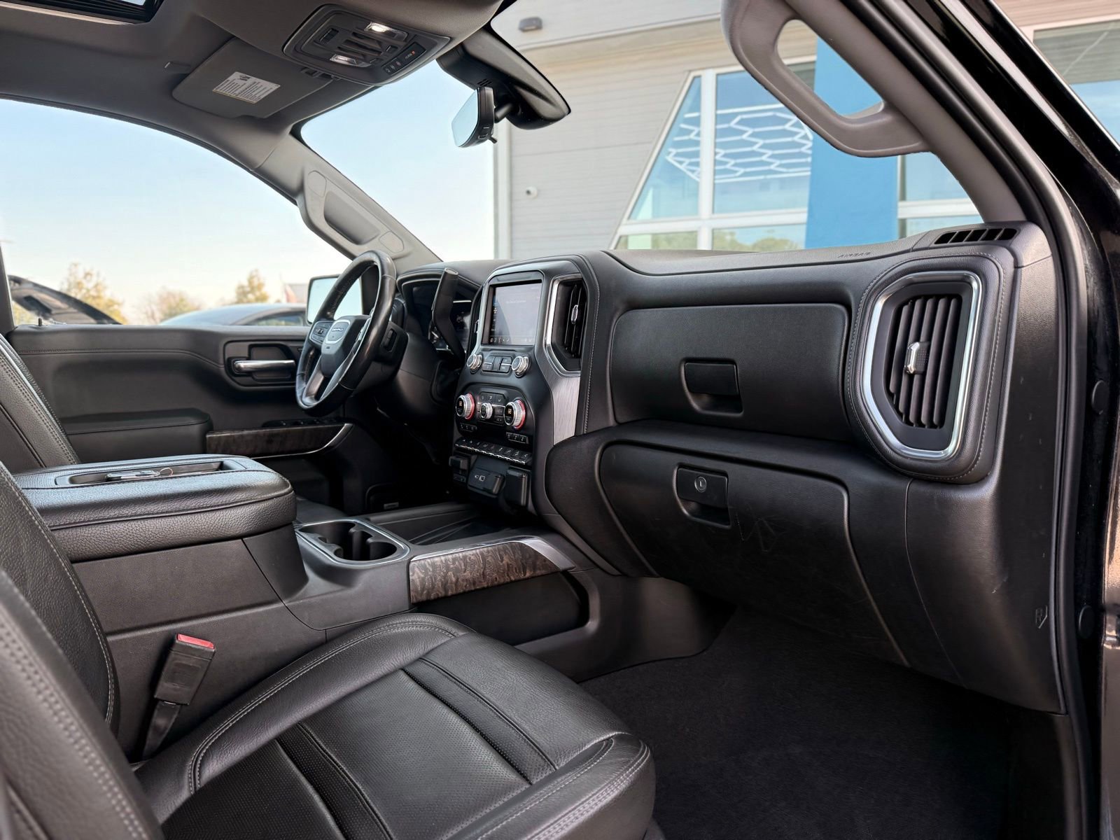 Used 2019 GMC Sierra 1500 Denali w/ Denali Ultimate Package image 34