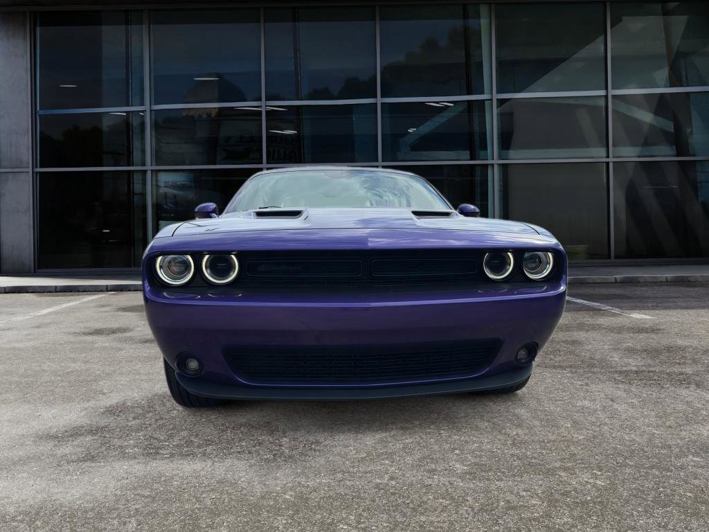 Used 2023 Dodge Challenger SXT w/ Blacktop Package image 2