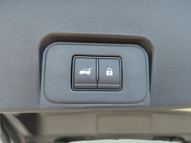 New 2026 Nissan Rogue SV AWD/4WD image 21