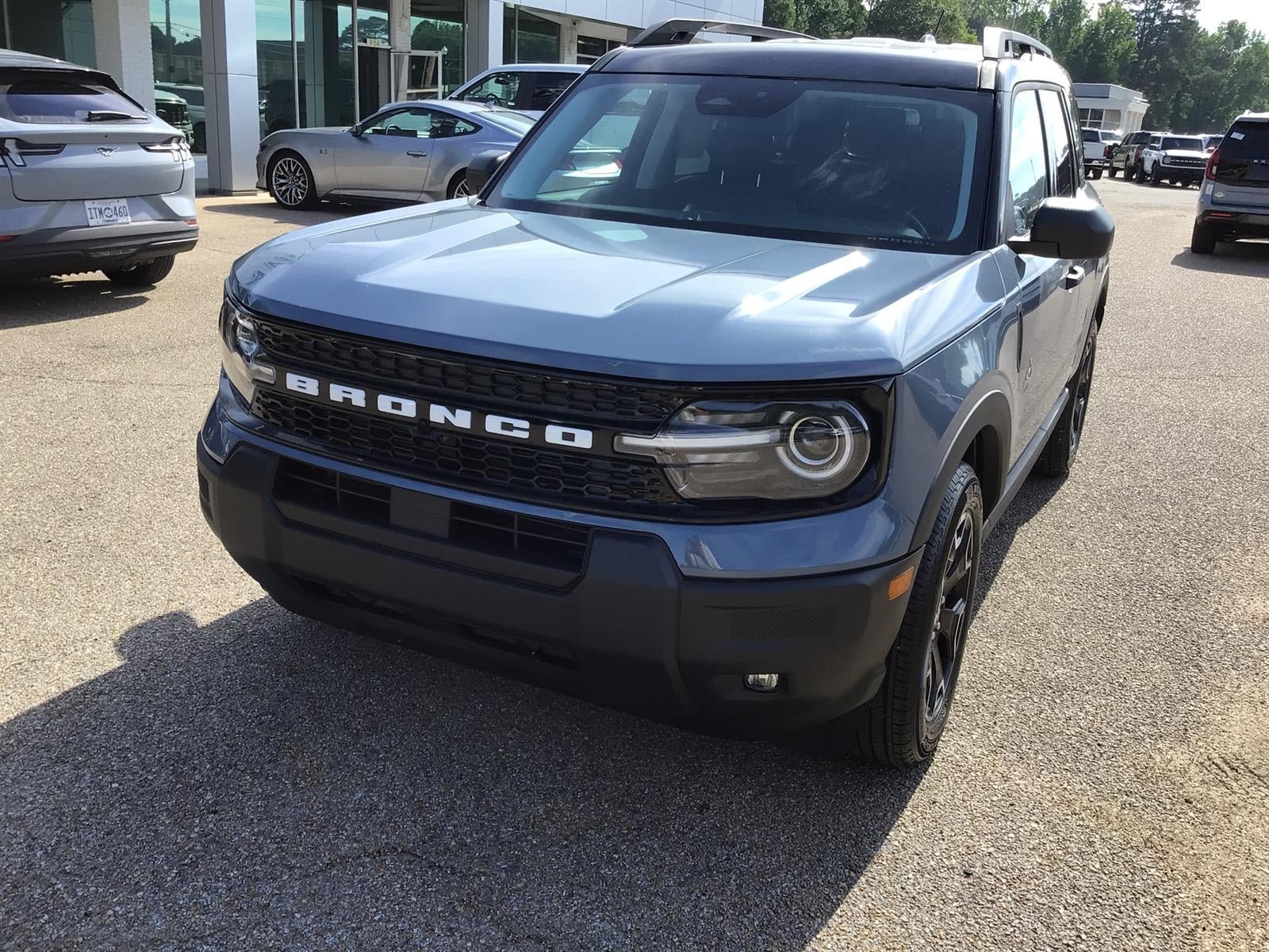New 2026 Ford Bronco Sport Outer Banks AWD/4WD image 5