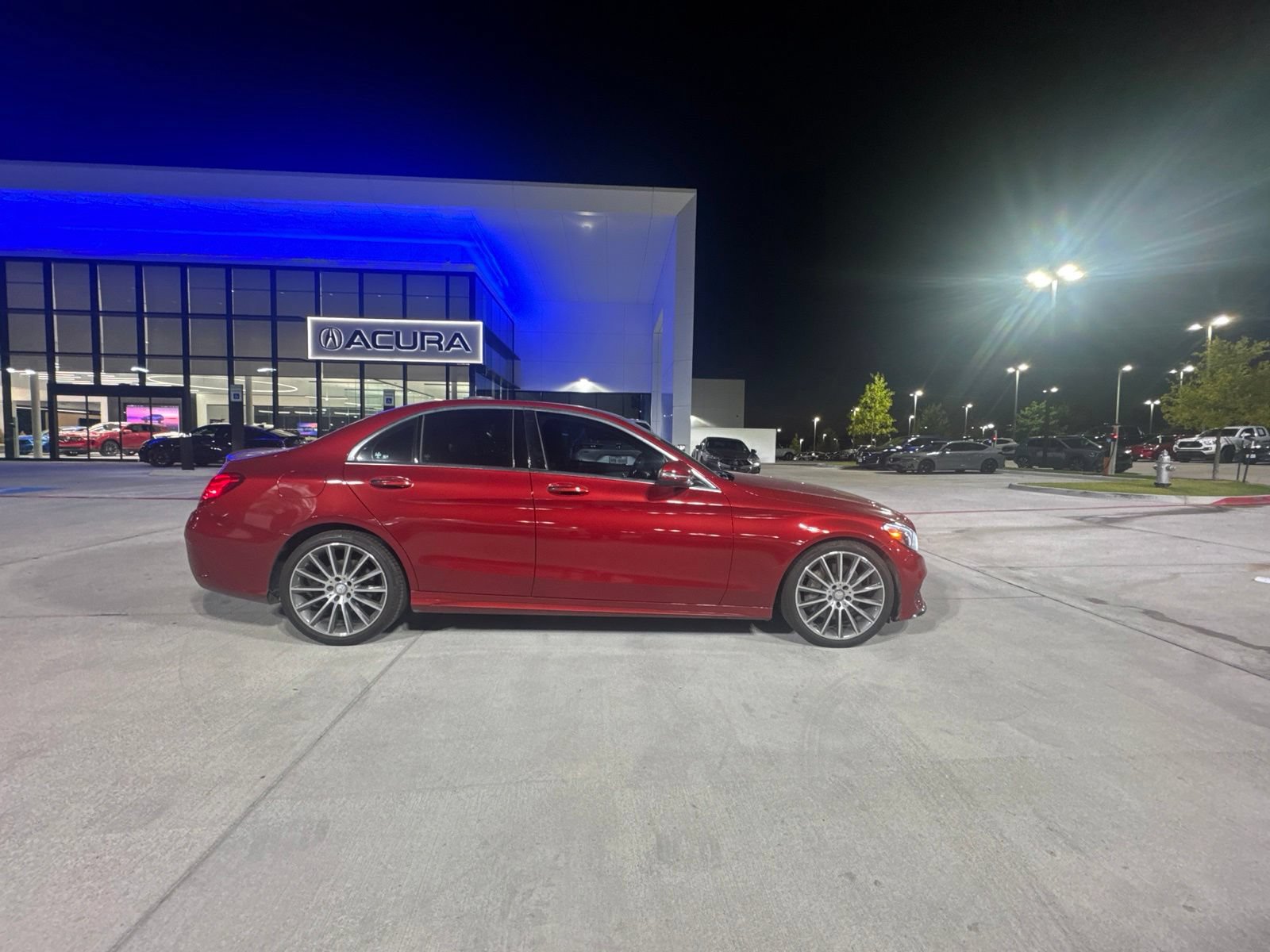 Used 2016 Mercedes-Benz C 300 Sedan w/ Surround View Package image 2