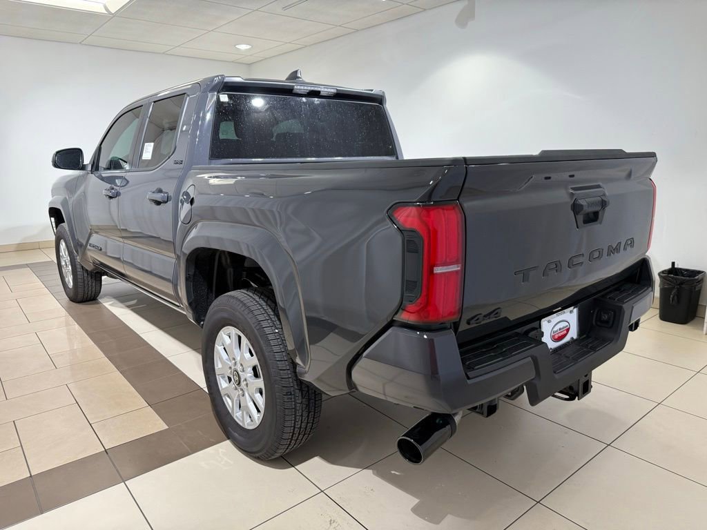 New 2026 Toyota Tacoma SR5 AWD/4WD image 3