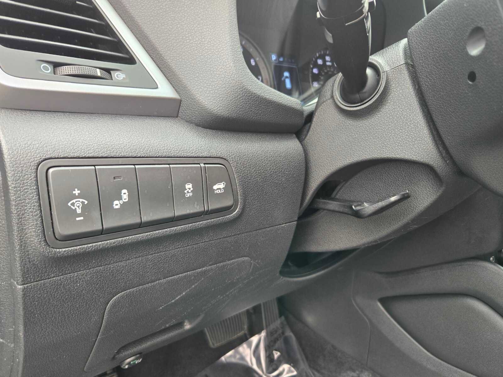 Used 2017 Hyundai Tucson Sport image 23