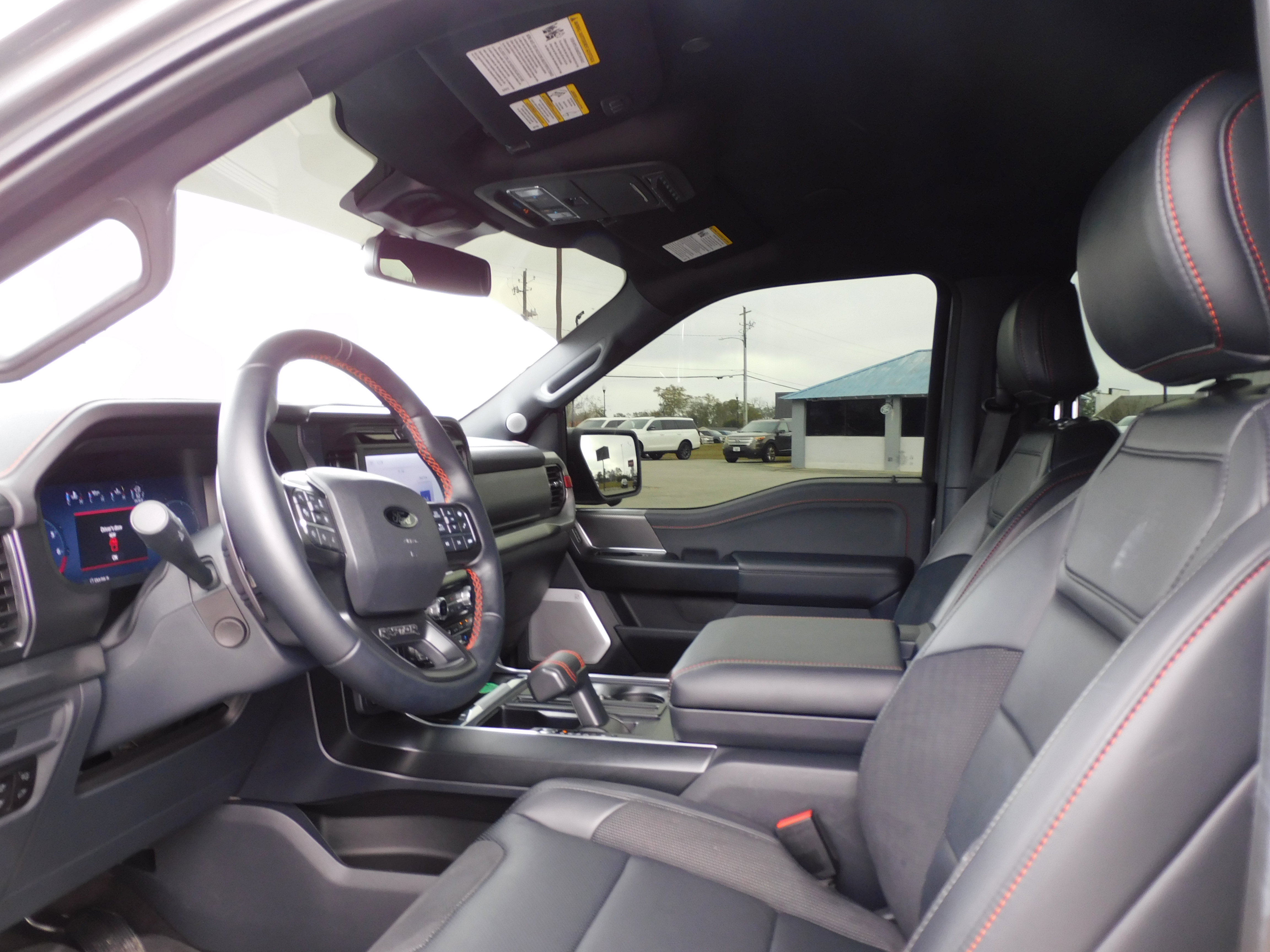 Used 2025 Ford F150 Raptor image 17