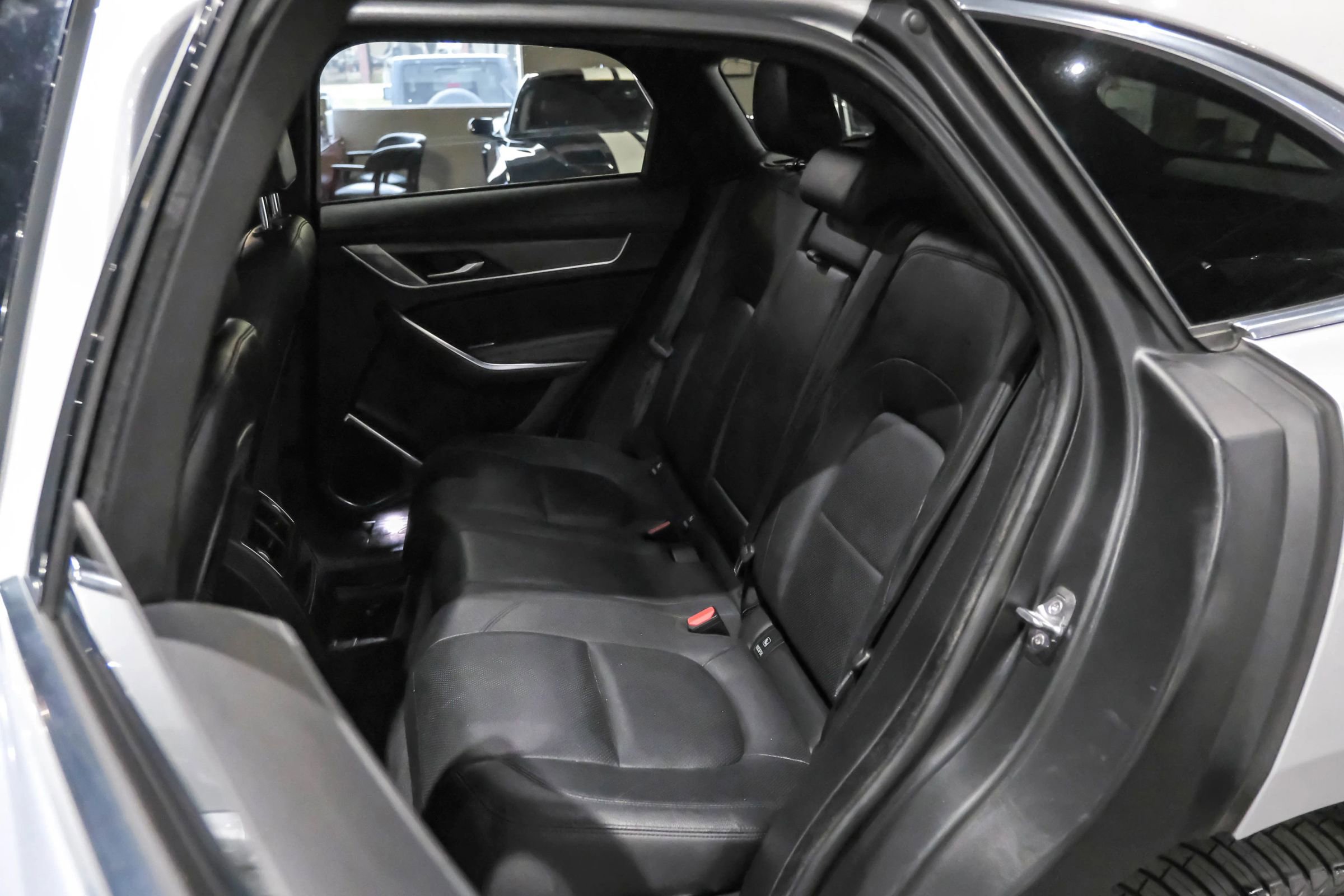 Used 2021 Jaguar F-PACE S image 37