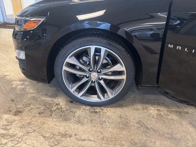 Used 2025 Chevrolet Malibu LT image 30