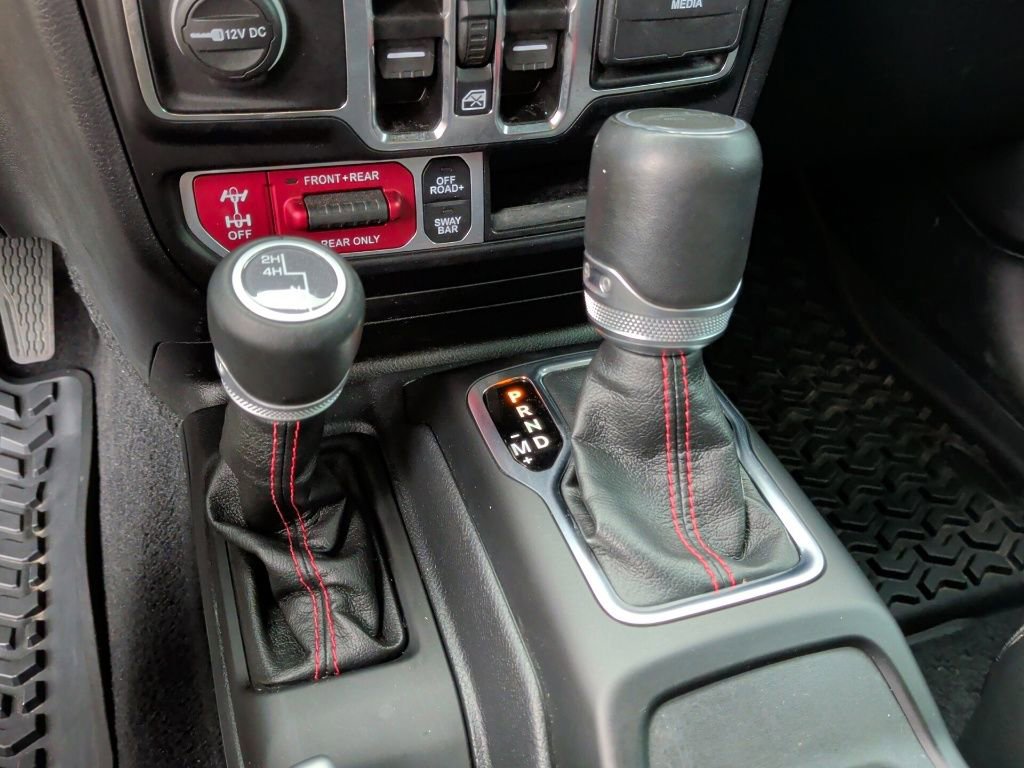 Used 2022 Jeep Gladiator Rubicon w/ LED Lighting Group image 33