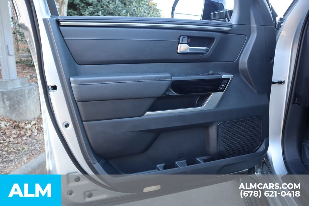 Used 2025 Toyota Sequoia Limited AWD/4WD image 9