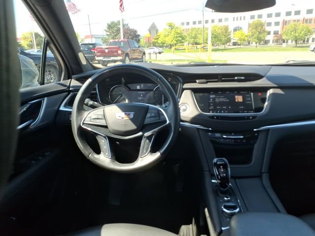Used 2022 Cadillac XT5 Premium Luxury FWD image 18