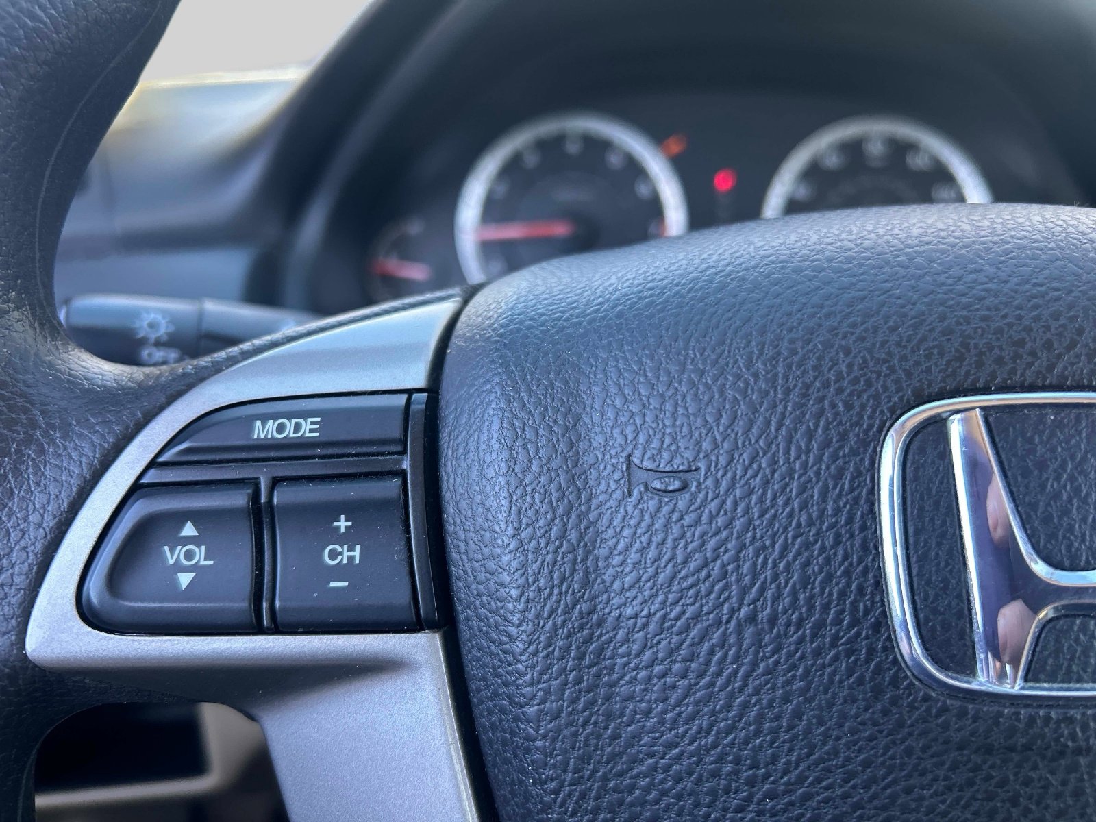 Used 2012 Honda Accord LX image 22