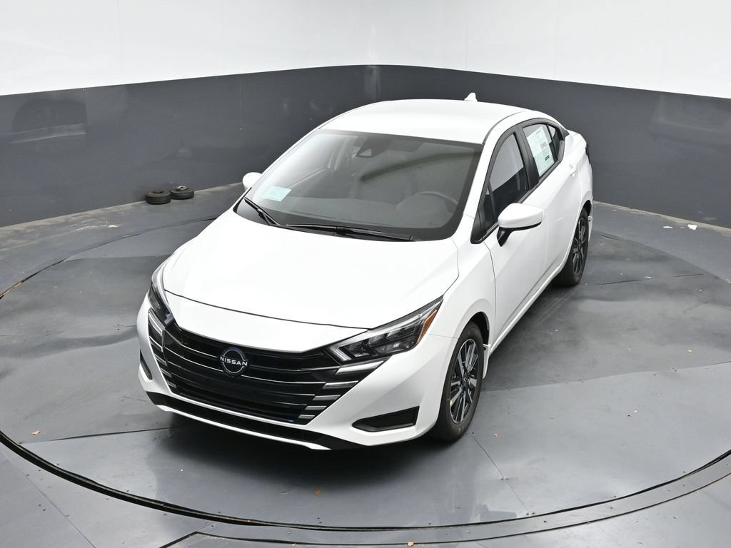 Used 2025 Nissan Versa SV w/ Trunk Package FWD image 17