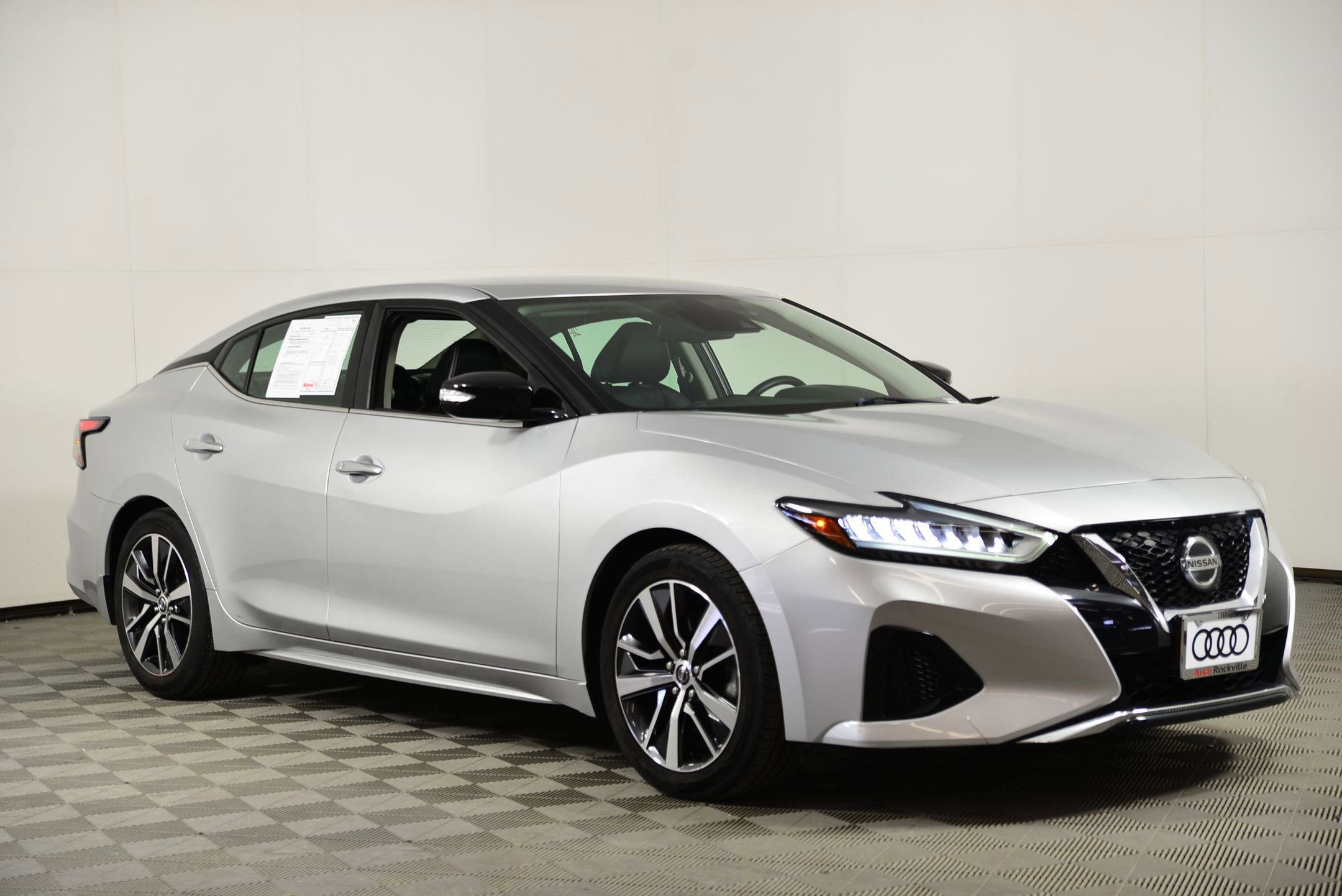 Used 2020 Nissan Maxima 3.5 SV w/ Floor Mat Group image 7