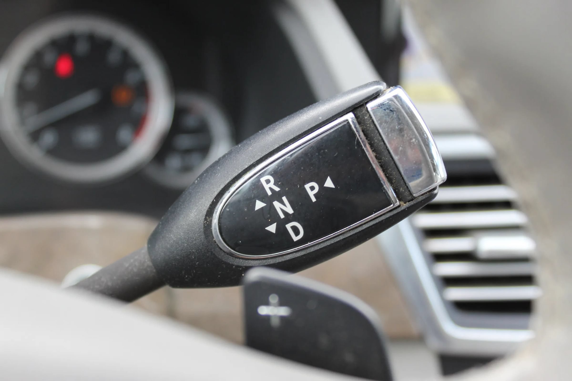 Used 2011 Mercedes-Benz E 350 4MATIC Wagon image 18