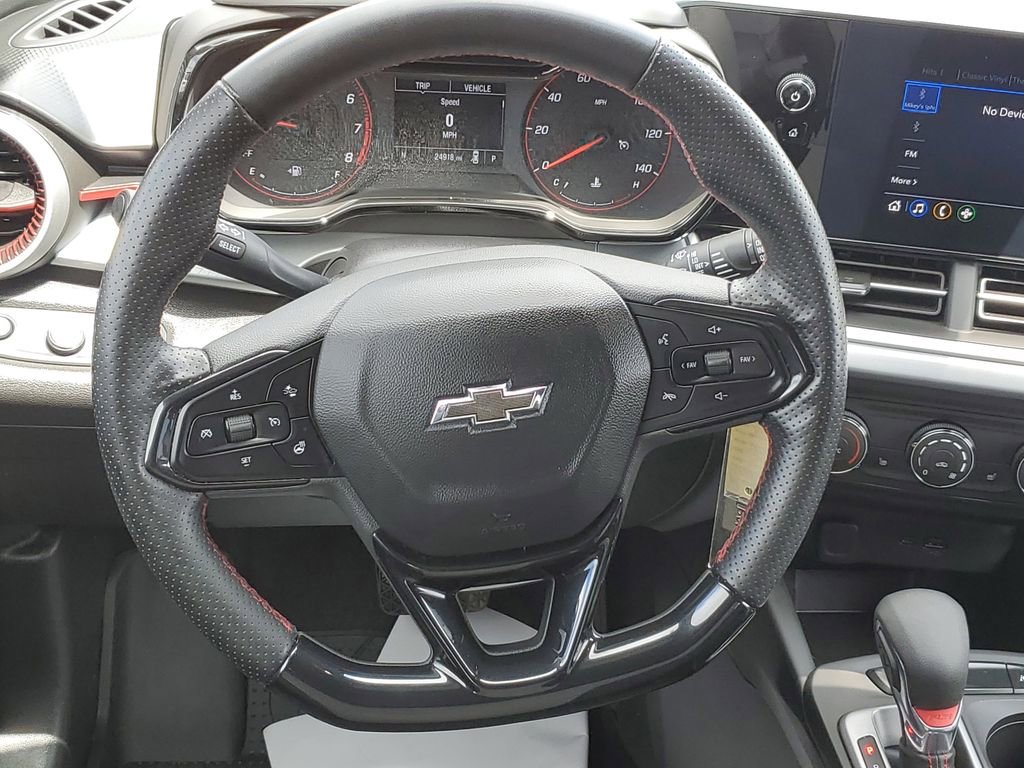 Certified 2024 Chevrolet Trax RS w/ Driver Confidence Package FWD image 28