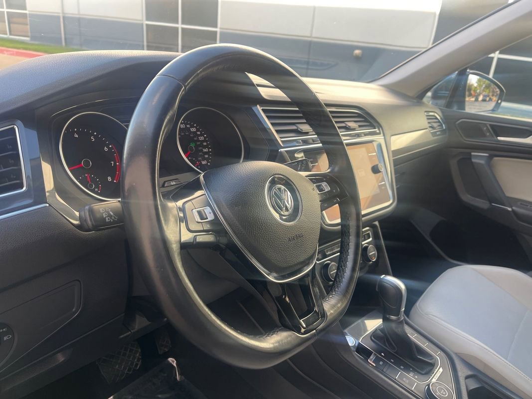 Used 2018 Volkswagen Tiguan SE image 23