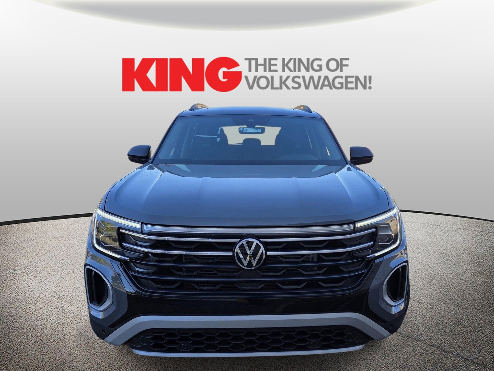 New 2026 Volkswagen Atlas Peak Edition image 9