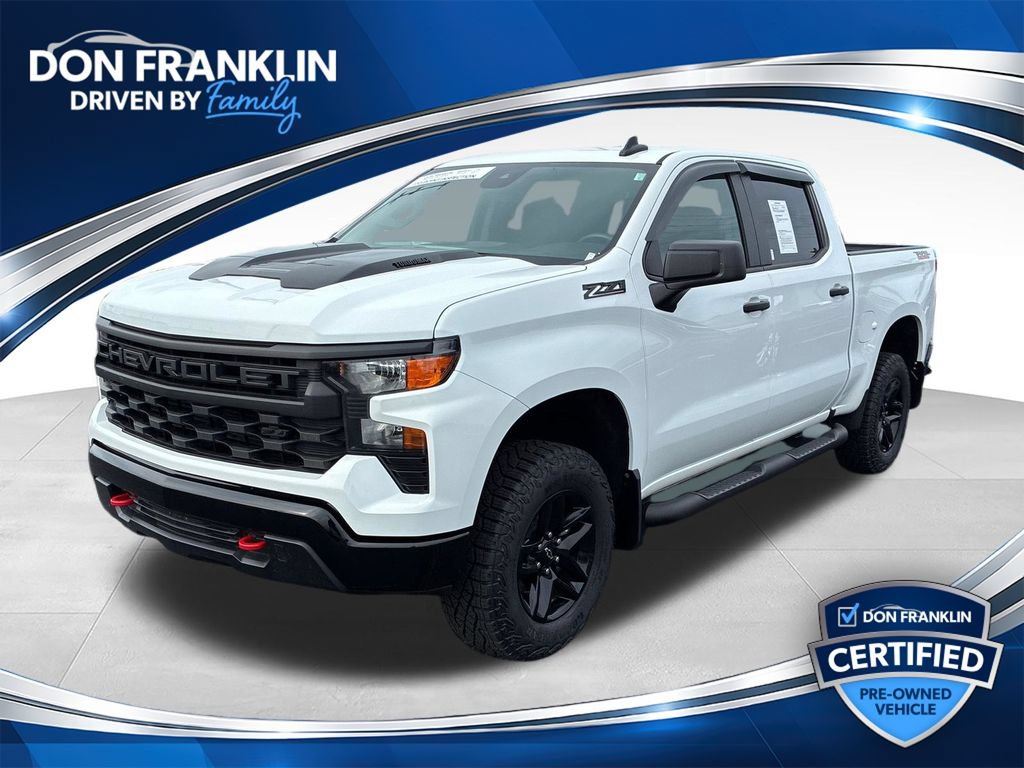 Used 2025 Chevrolet Silverado 1500 Custom Trail Boss w/ LPO, Dark Essentials Package AWD/4WD 360° Tour