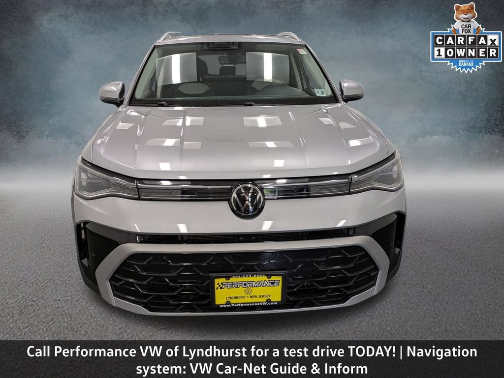 Used 2025 Volkswagen Taos SEL w/ Black Wheel Plus Package AWD/4WD image 2
