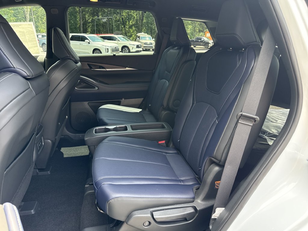 Used 2026 INFINITI QX60 Sport w/ Dark Cargo Package AWD/4WD image 10