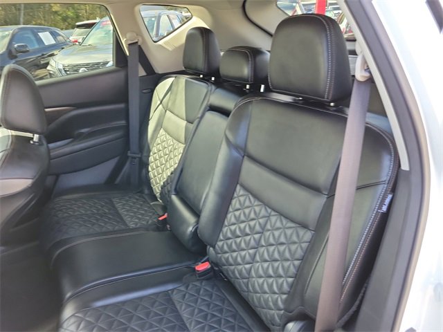 Used 2024 Nissan Murano Platinum w/ Cargo Package image 13