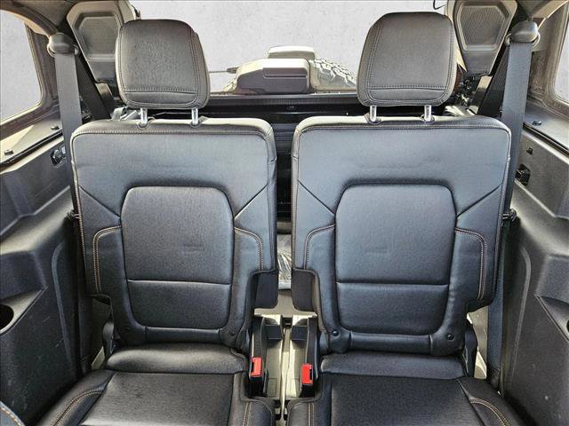 Used 2023 Ford Bronco Badlands image 17