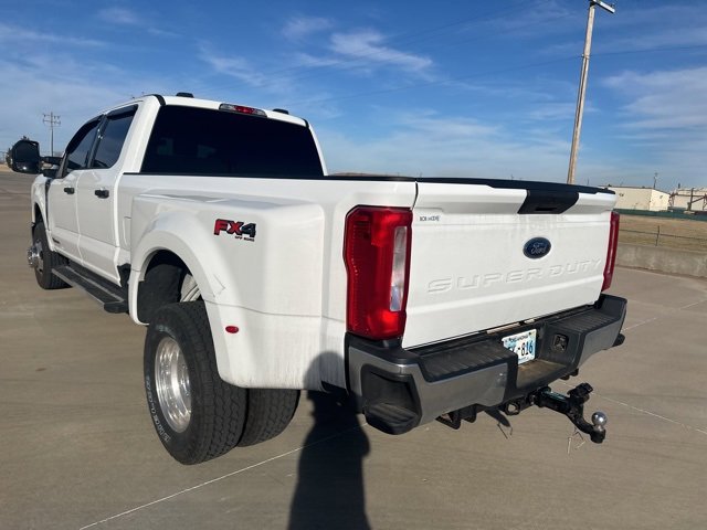 Used 2023 Ford F350 XLT w/ FX4 Off-Road Package image 7
