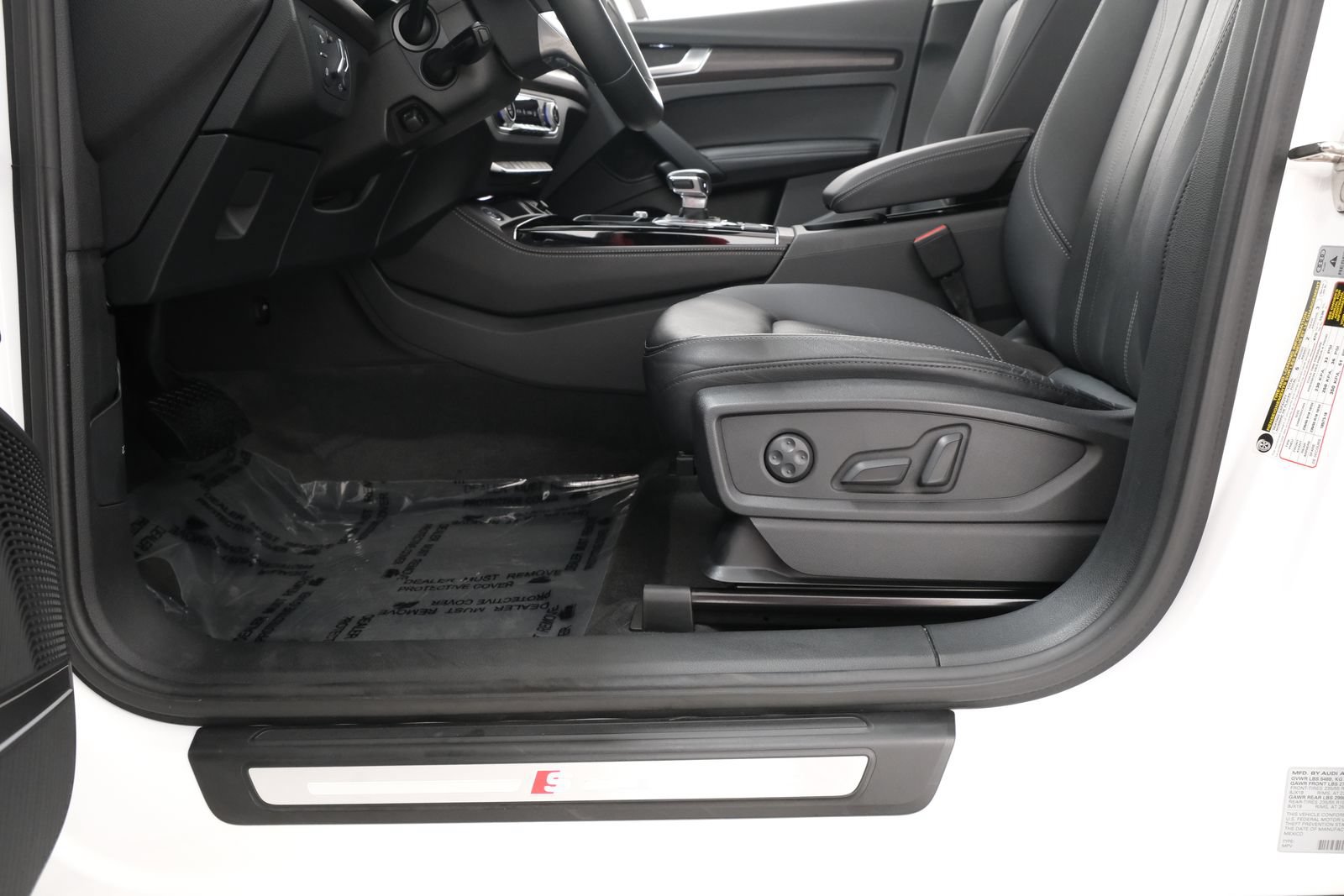 Used 2022 Audi Q5 2.0T Premium Plus w/ Premium Plus Package AWD/4WD image 32